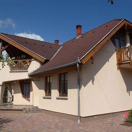 Apartment Balatonlelle 6 Kültér fotó