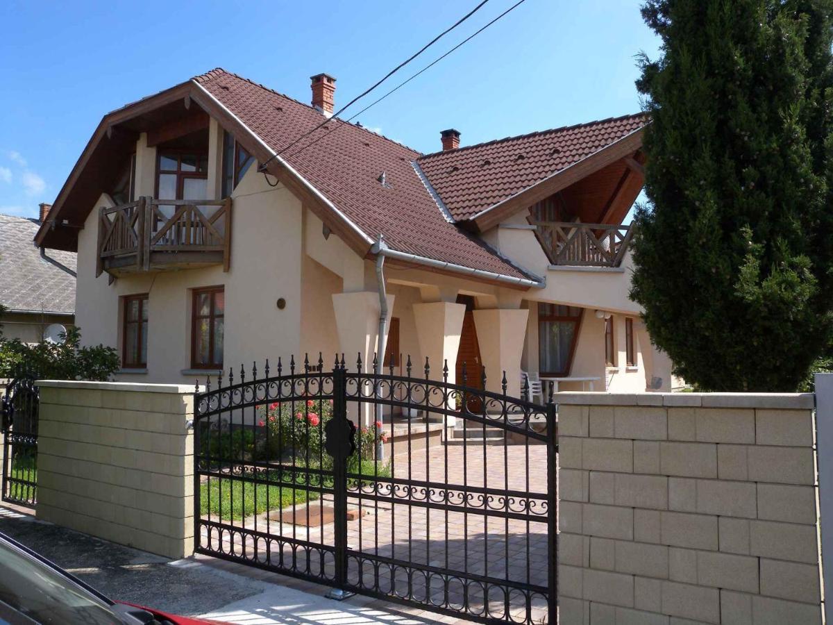 Apartment Balatonlelle 6 Kültér fotó
